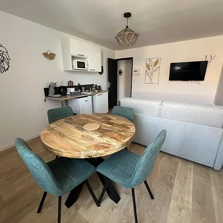 Oasis Africaine Апартаменты *